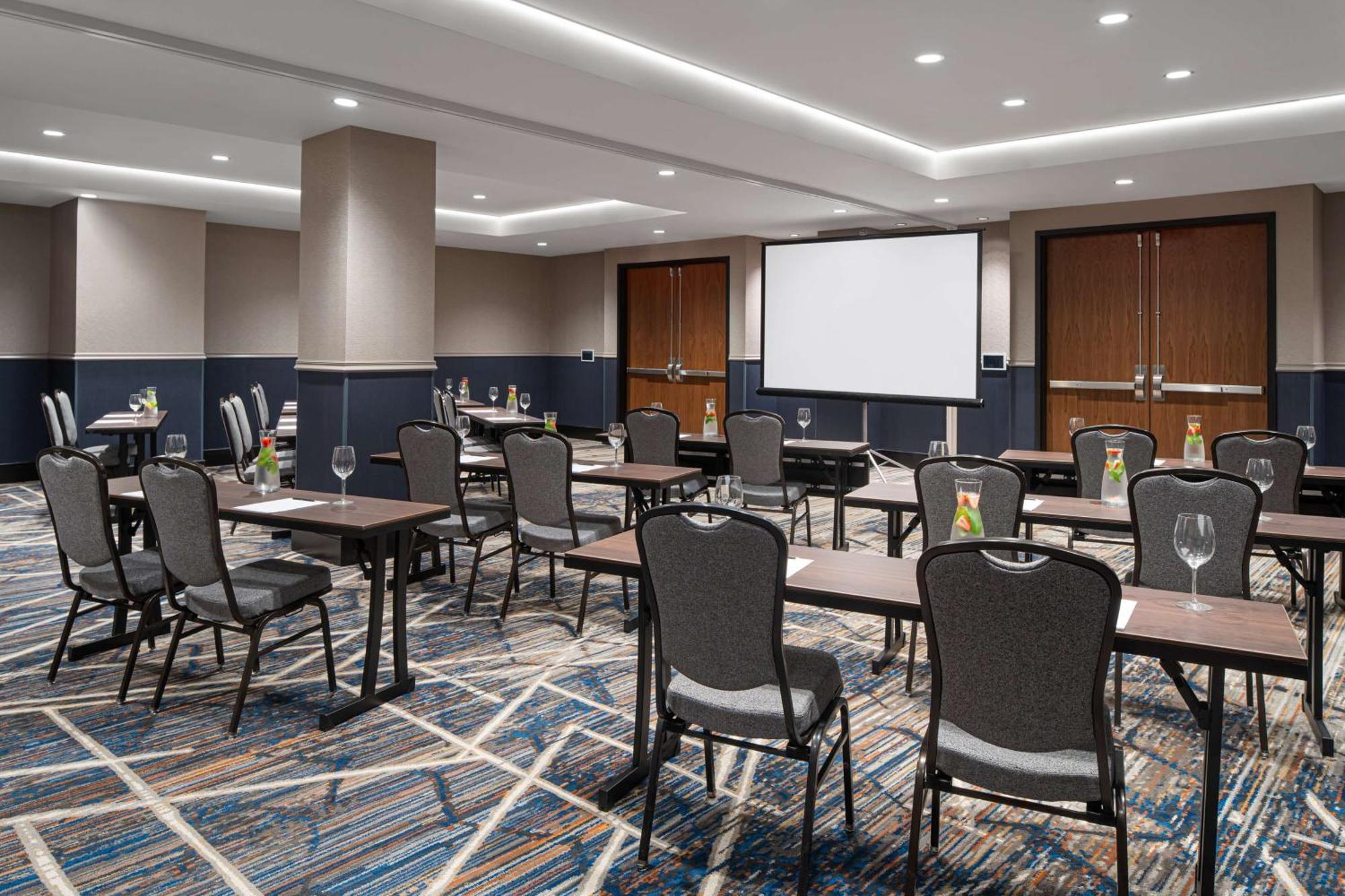 קינג אוף פרוסיה The Alloy, A Doubletree By Hilton - Valley Forge מראה חיצוני תמונה