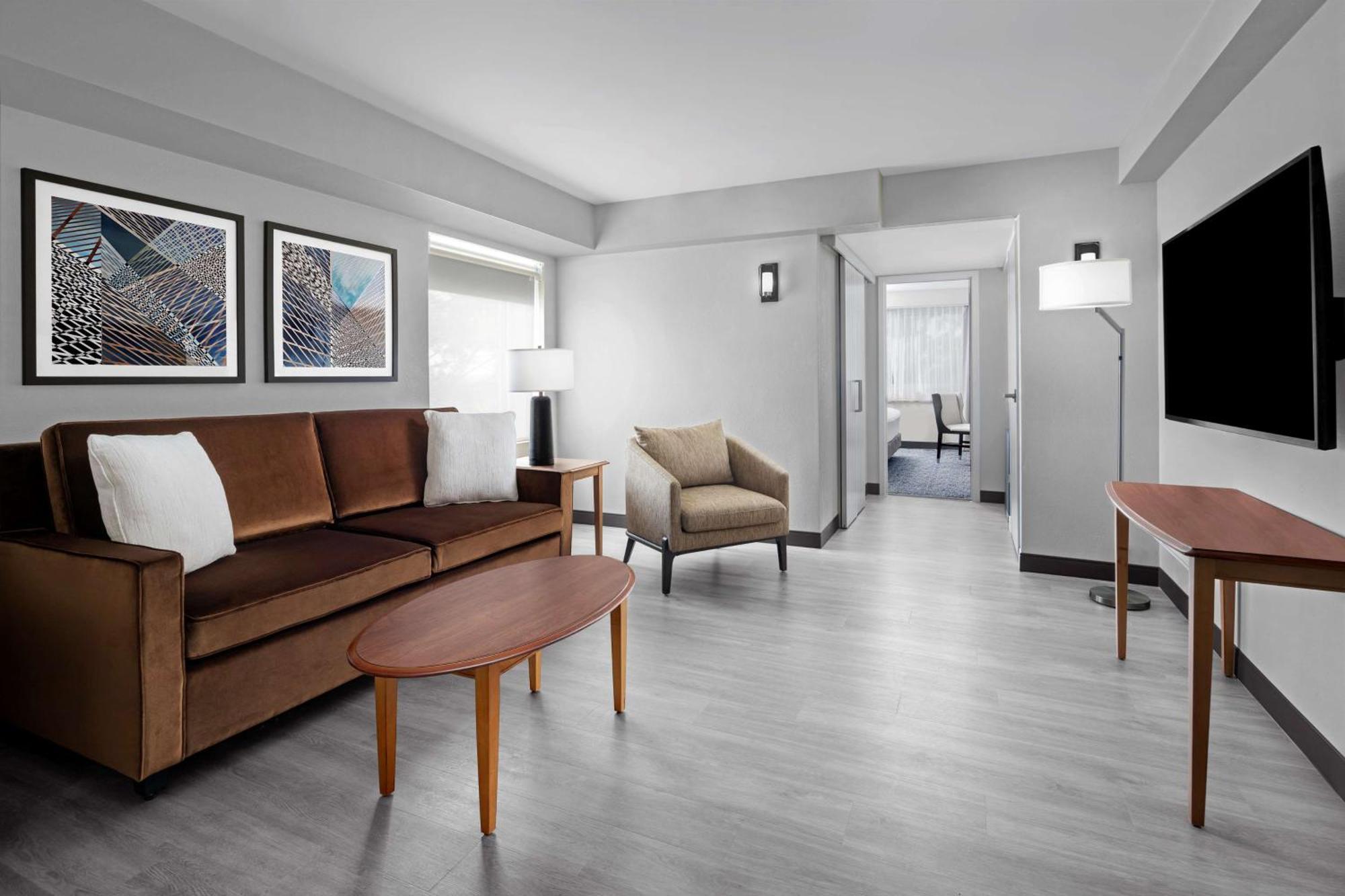 קינג אוף פרוסיה The Alloy, A Doubletree By Hilton - Valley Forge מראה חיצוני תמונה