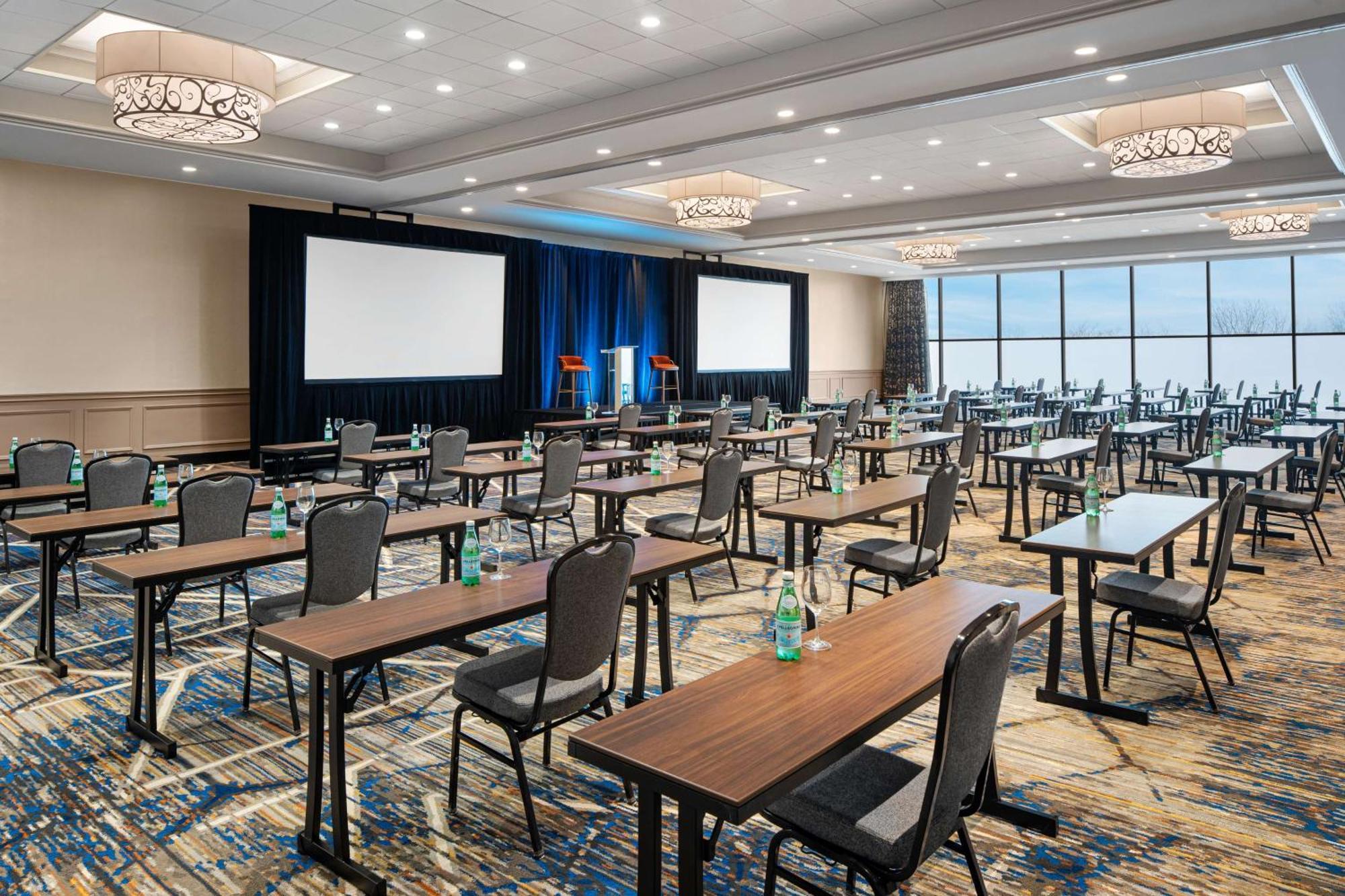 קינג אוף פרוסיה The Alloy, A Doubletree By Hilton - Valley Forge מראה חיצוני תמונה